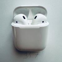Original Apple AirPods 2 Gen. Wireless Kopfhörer & Case