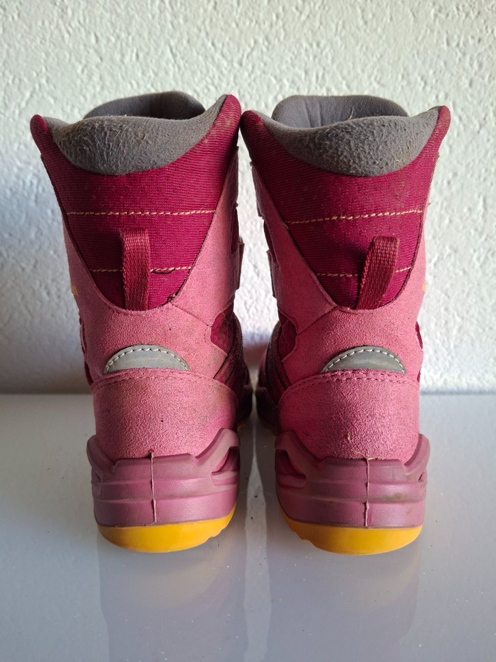 Lowa Scarpe per ragazze: Kinder Winterstiefel Lowa Grösse 30 – Usato da Erlinsbach venduto da pfunky 3