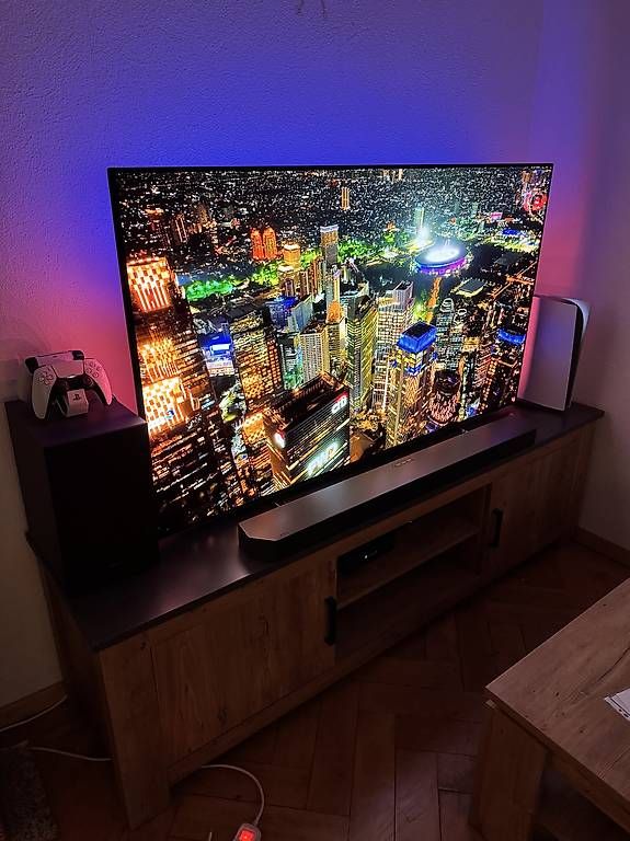 Televisori: TV OLED Philips 65 – Usato da Luzern venduto da man_wn8b
