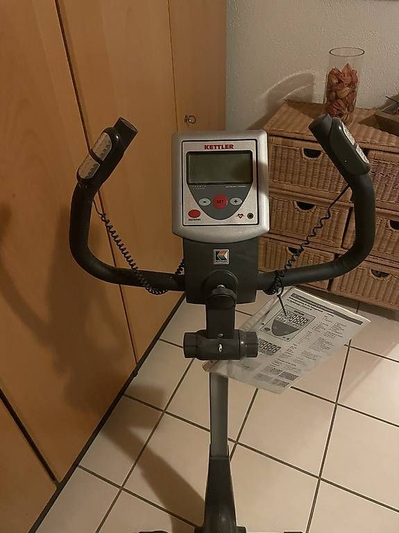 Hometrainer: Kettler Ergometer Hometrainer – Usato da Lausen venduto da fab_2qpv 3