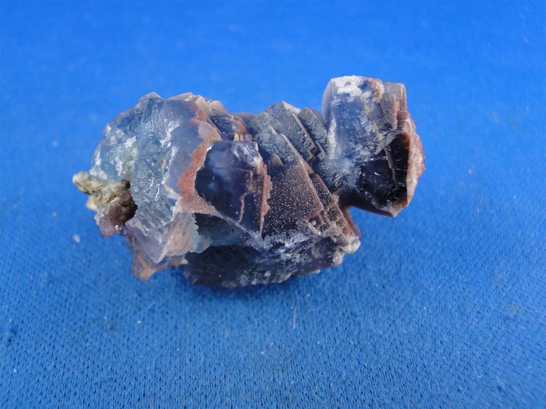 Minerali & Pietre curative: Fluorit – Usato da Schinznach Bad venduto da Demerald 4