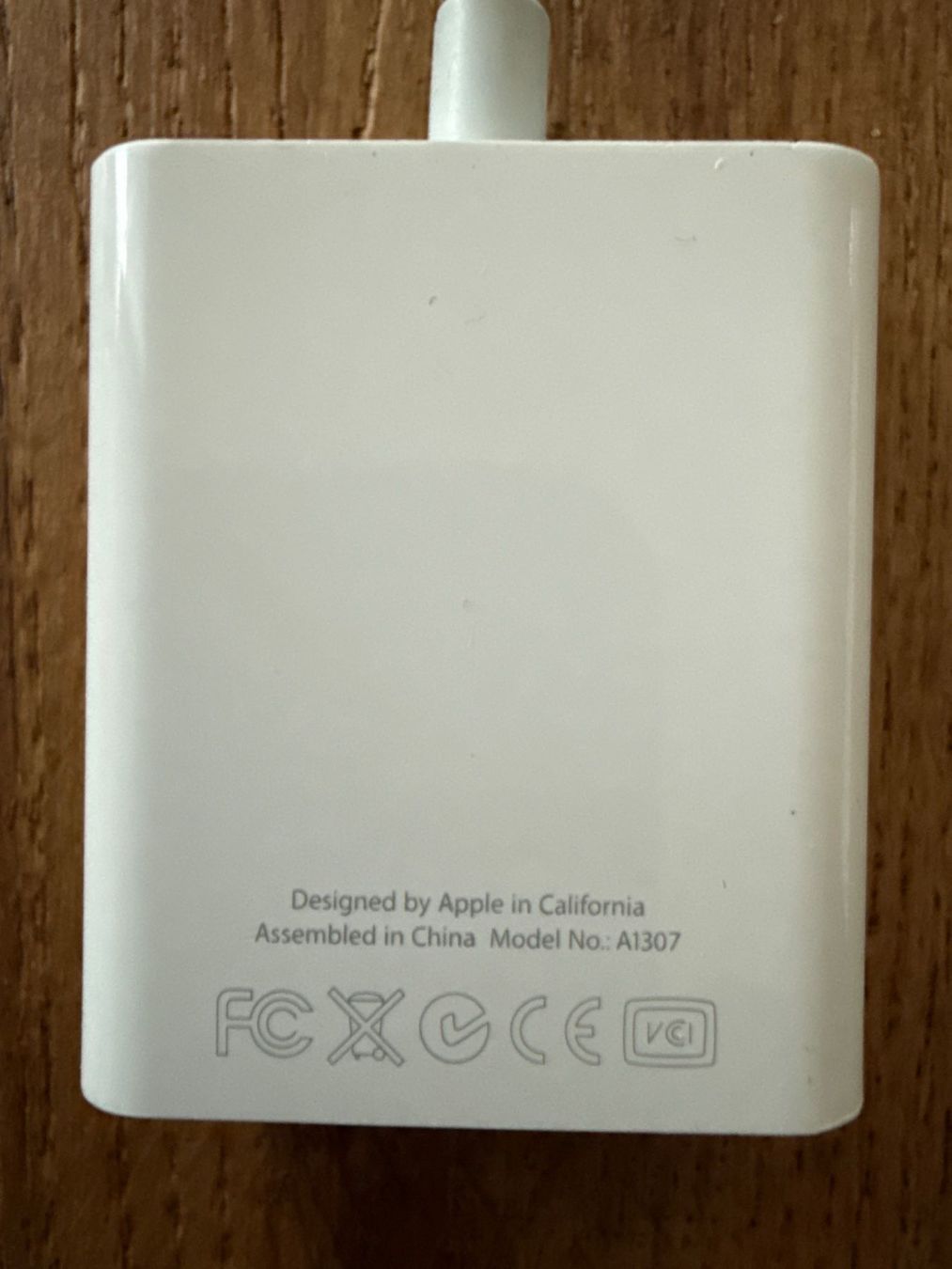 Apple Unità & Adattatore: Original Apple Mini DisplayPort-auf-VGA-Adapter, benutzt. – Usato da Zürich venduto da Gekuu 3