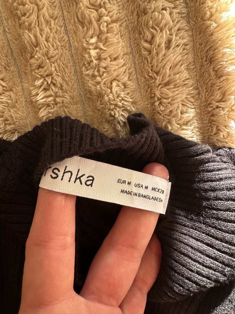 Vestiti: Bershka Black Dress, Size M – Nuovo (secondo la descrizione) da Zermatt venduto da now_2scg 2