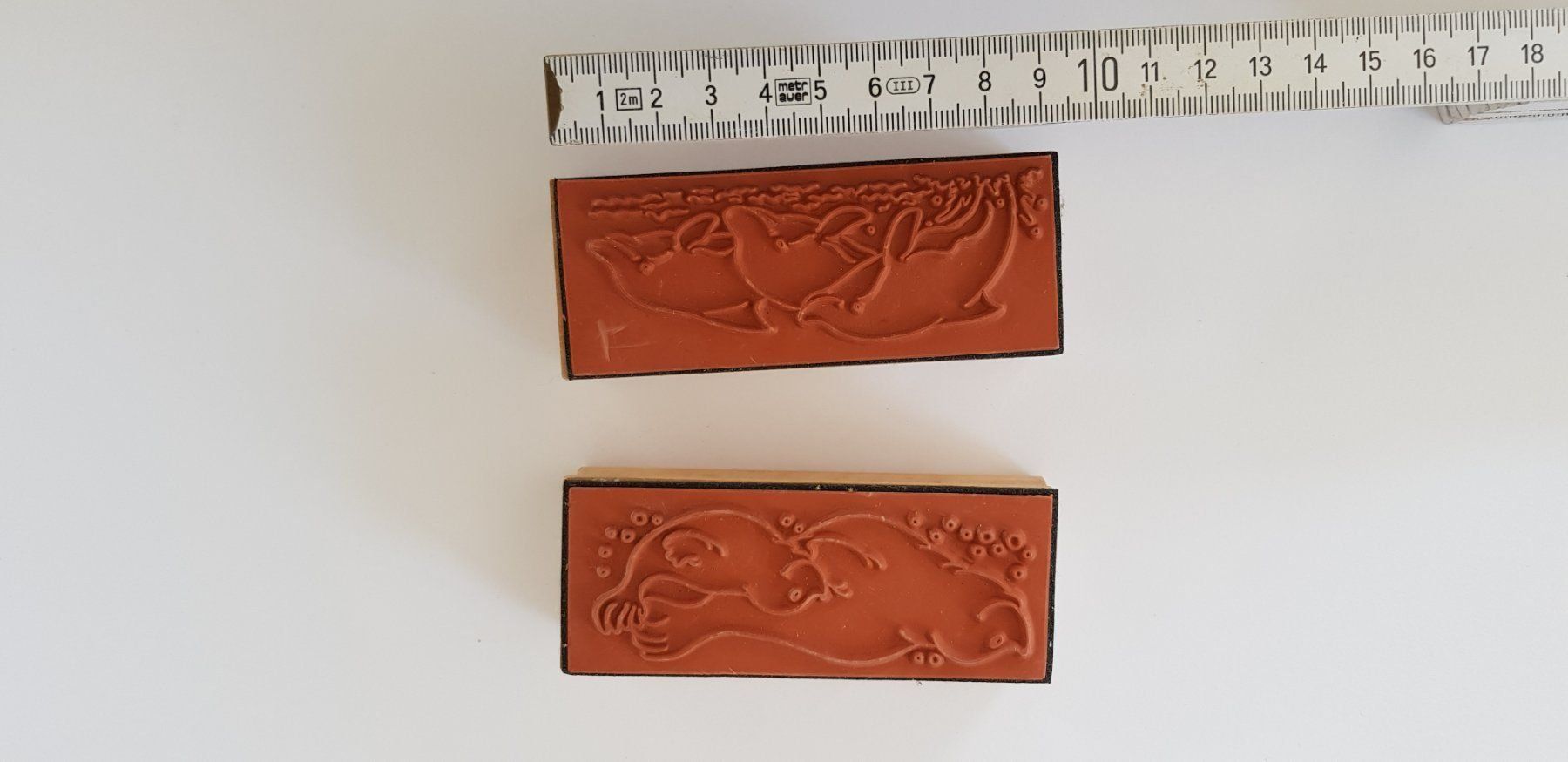 Timbri: 2 Stempel: Robbe , Delfin NEU – Nuovo (secondo la descrizione) da Walterswil SO venduto da Jerry_maus 1