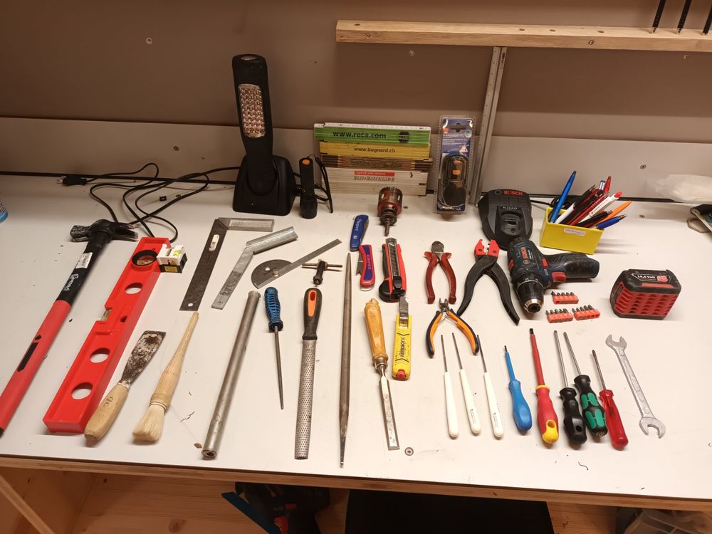 LOT Werkzeug diverses inkl Bosch 12V (Gebraucht) in Sarmenstorf für CHF ...