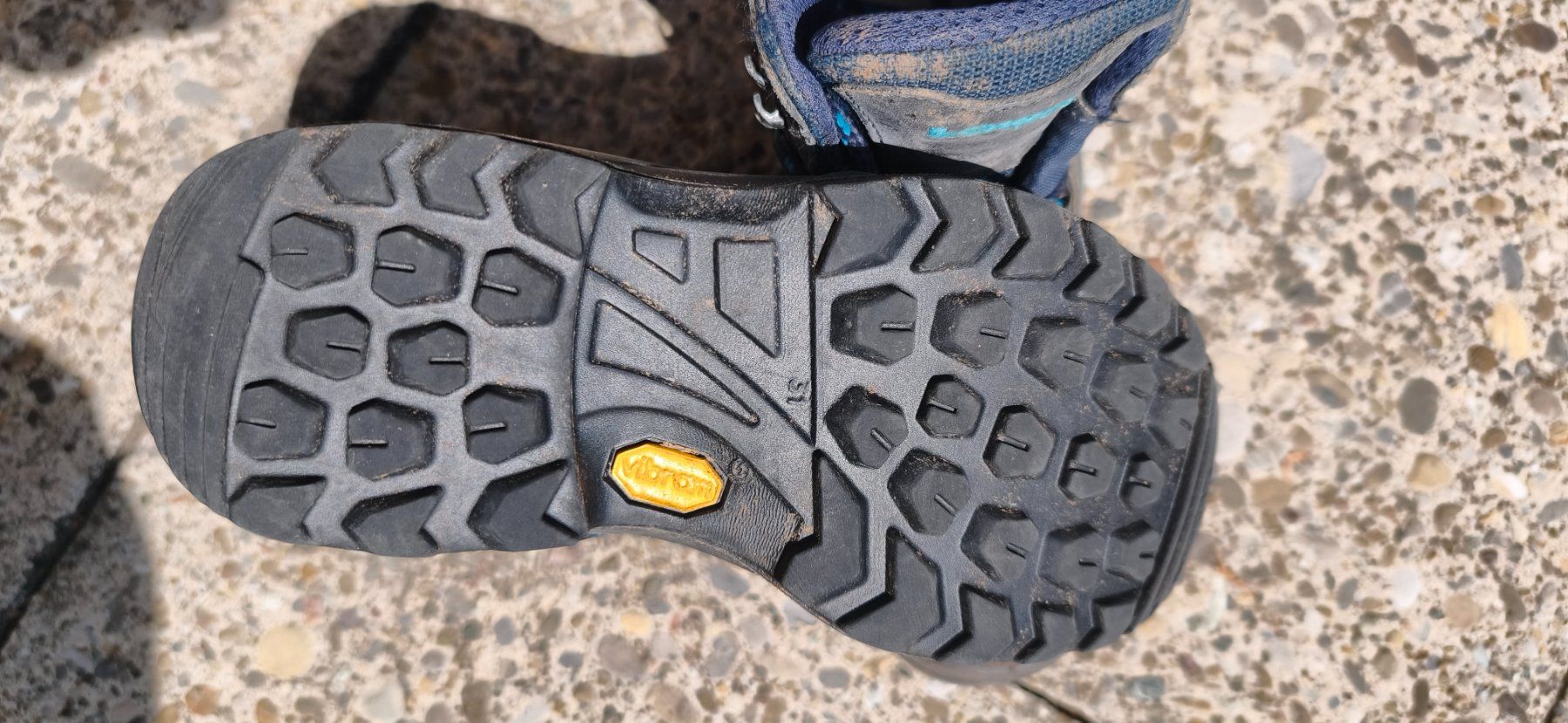 Herrenschuhe: Wanderschuhe Kinder – Gebraucht aus Winterthur von OldShatterhand1. 1