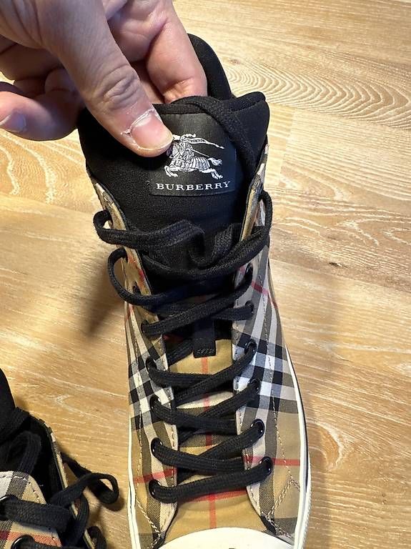 Herrenschuhe: Hohe Burberry Sneakers Grösse 43 – Gebraucht aus Meilen von DavideL02 3