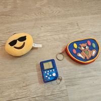 Schlüsselanhänger, Täschli & Mini-Spielkonsole!