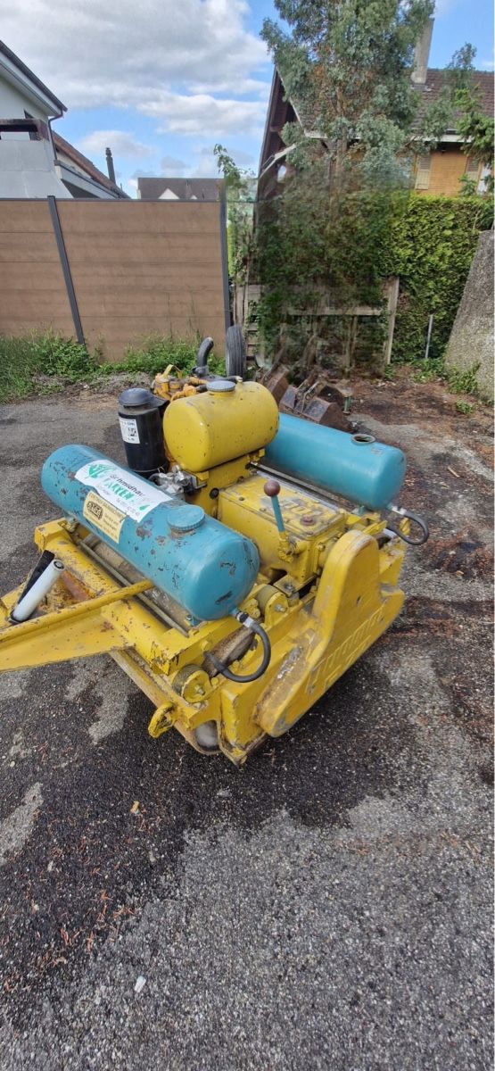 Toutes les machines: Ammann Vibrationswalze – D'occasion à möhlin par platzsimo 4