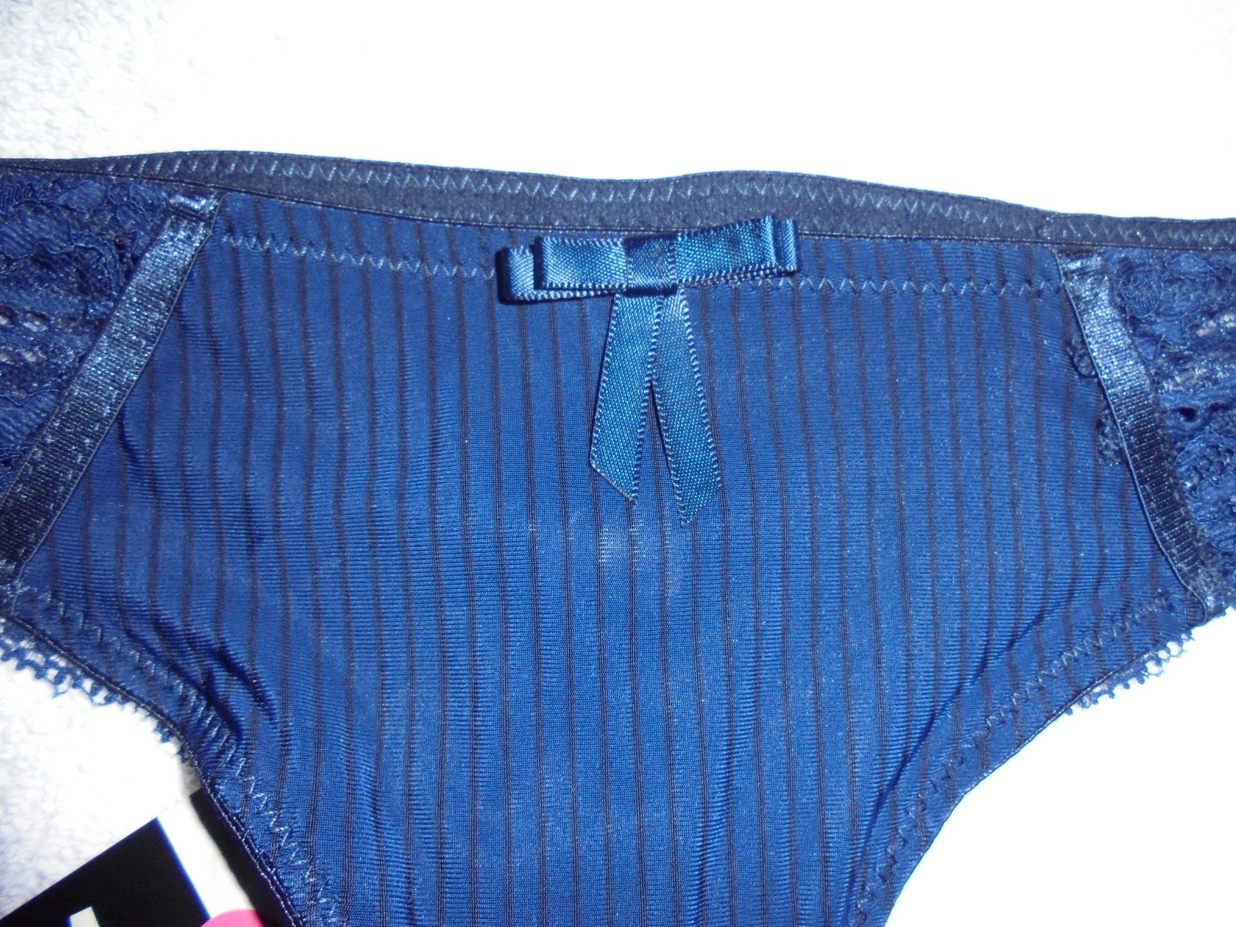 Altra biancheria intima: Neuer, dunkelblauer String Tanga mit Spitze, Grösse S – Nuovo (secondo la descrizione) da Aarau Rohr venduto da PinkSchwein 2