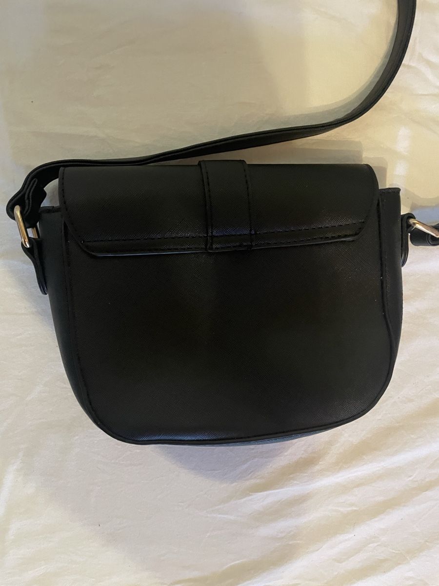 Taschen für Damen: Schwarze Tasche neuwertig – Neu (gemäss Beschreibung) aus Jonen von vik_7rcj 2
