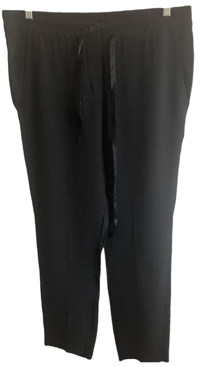 Pantaloni: IRIS & INK Elegante Stoffhose schwarz Gr. 42 – Nuovo (secondo la descrizione) da Islikon venduto da Julies_wardrobe