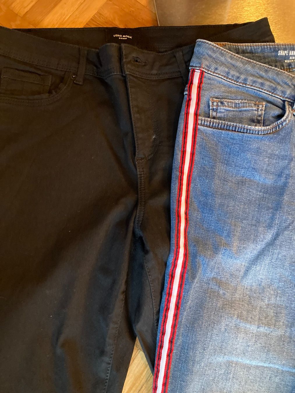 Lotti di vestiti: Kleiderpaket – Usato da Balsthal venduto da dasesaro 1