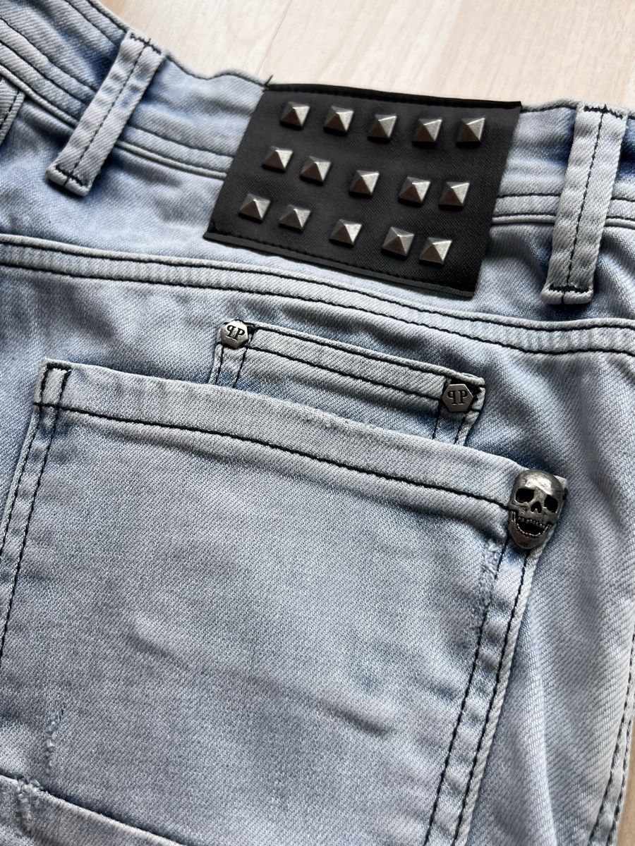 Jeans: Philippe Plein Jeans, hellblau – Usato da Winterthur venduto da ChicMarkt 9