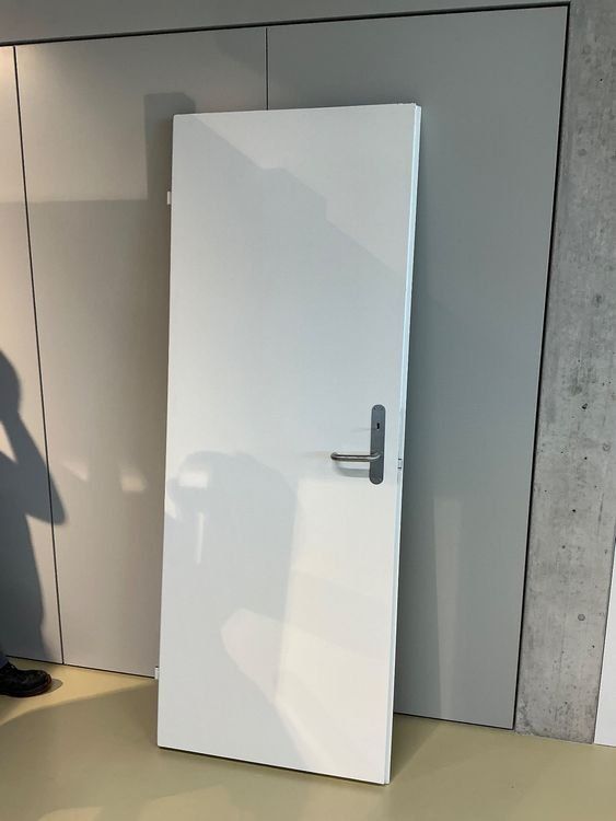 Porte: Weisse Holztüre – Usato da Zug venduto da Bauteile-Zug 5
