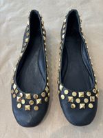 Tory Burch Leder Ballerinas, schwarz, goldene Nieten, Gr. 41