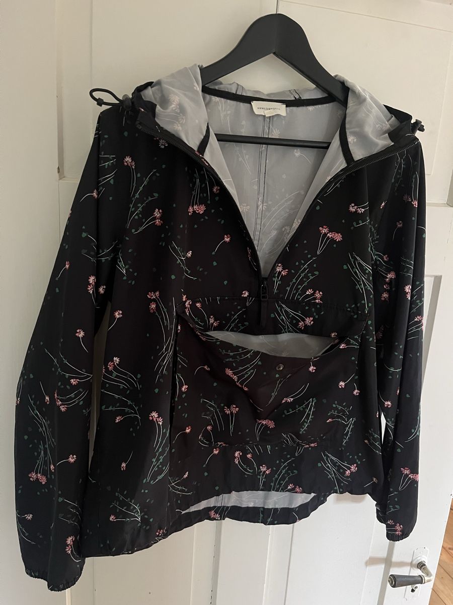 Armedangels Giacche: Armedangels Windjacke – Usato da Winterthur venduto da mirlitirli 2