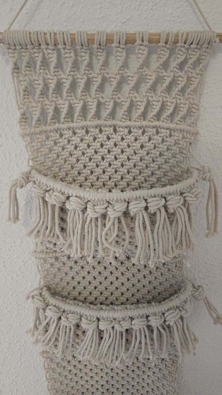 Toutes les décorations: Macrame Organizer Hängeregal Boho von Depot – D'occasion à Buchberg par MaddieF 1