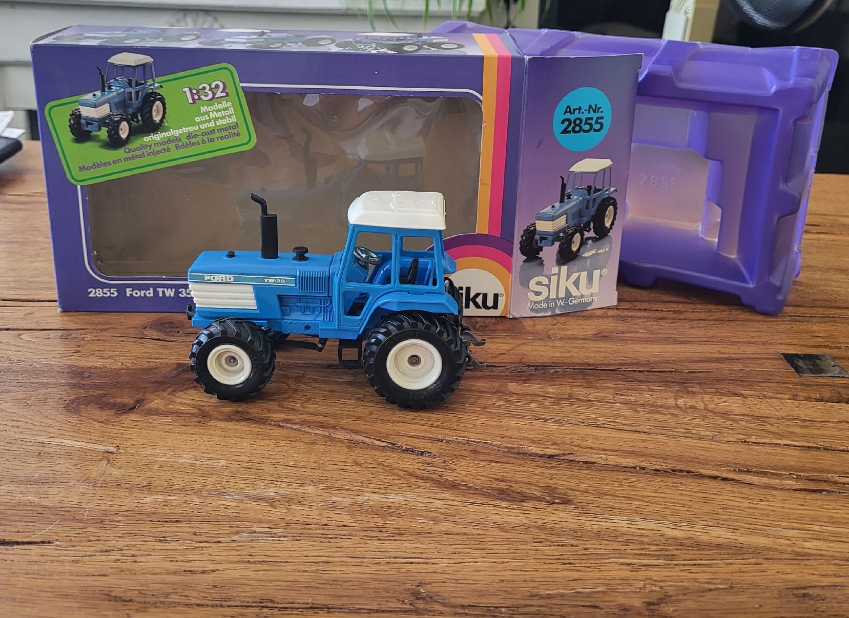 Siku Modellbausätze & Standmodelle: Siku Traktor 2855 Metall OV – Neu und originalverpackt aus Kägiswil von Megafi56