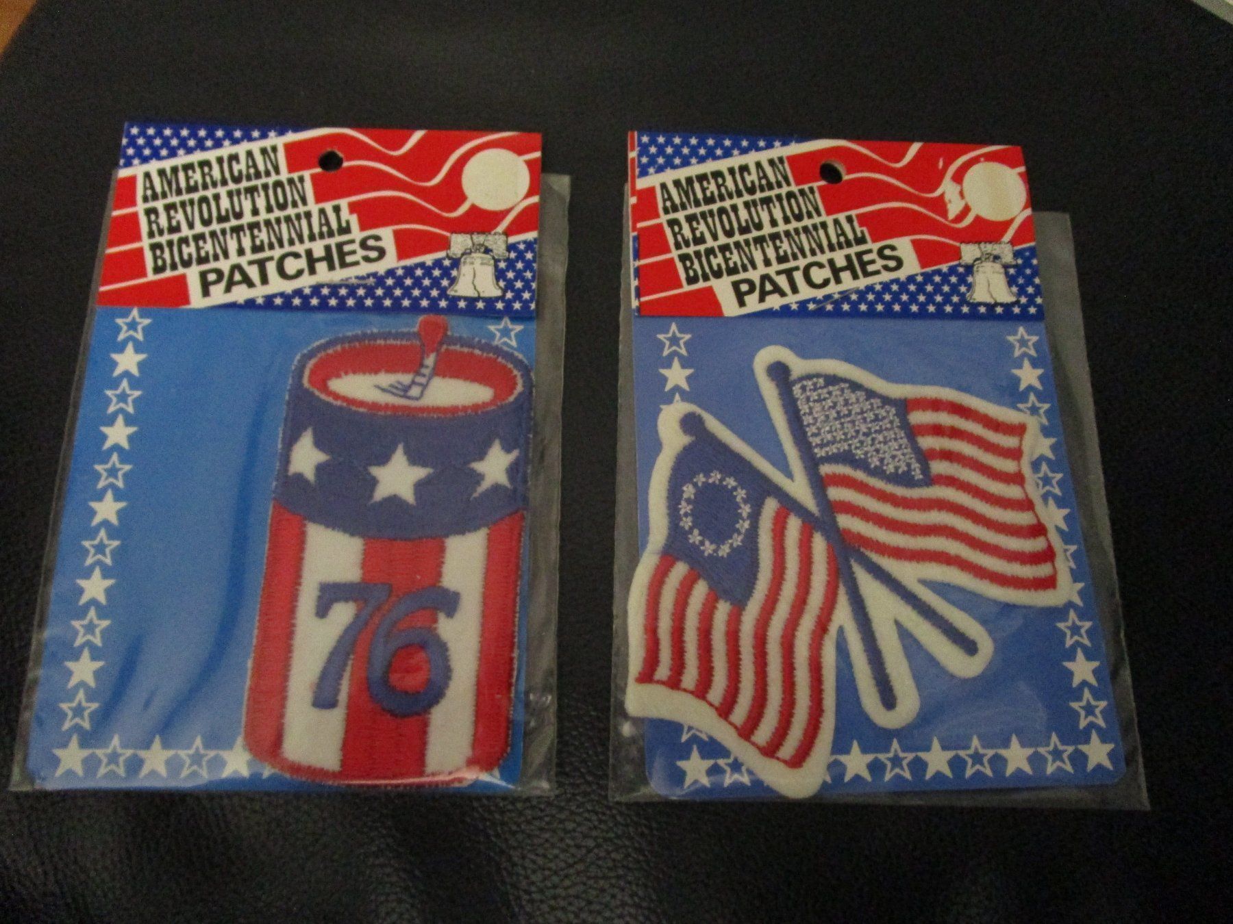 Toppe: American Revolution Bicentennial Patches – Nuovo e nell'imballaggio originale da Riehen venduto da goretto