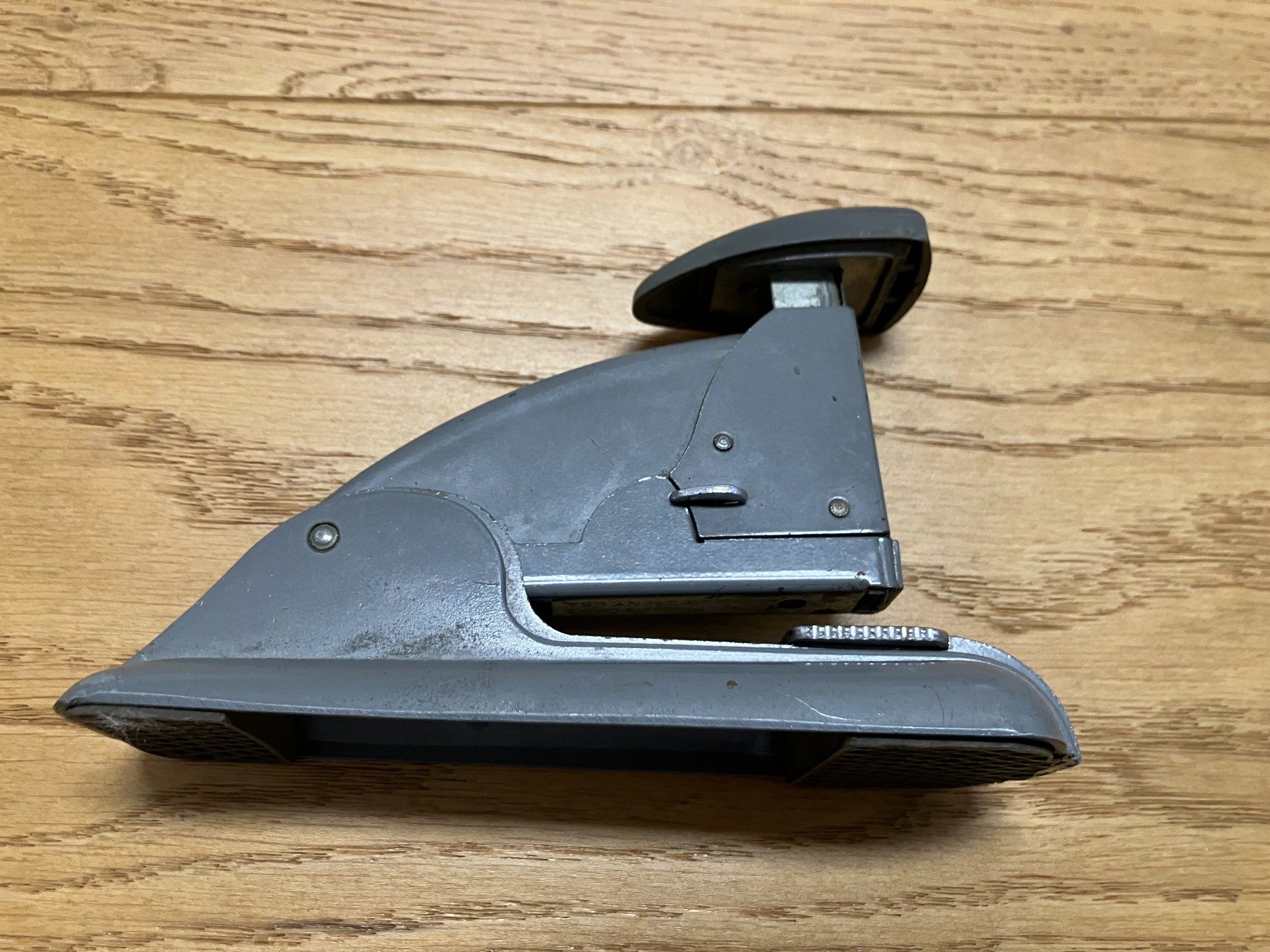 Tutti gli attrezzi: Bürohefter Swingline Vintage – Usato da Obermumpf venduto da Estrela67 2