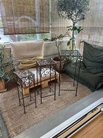 wunderschöne Schmiedeisen-Gestelle für Balkon / Innenbereich