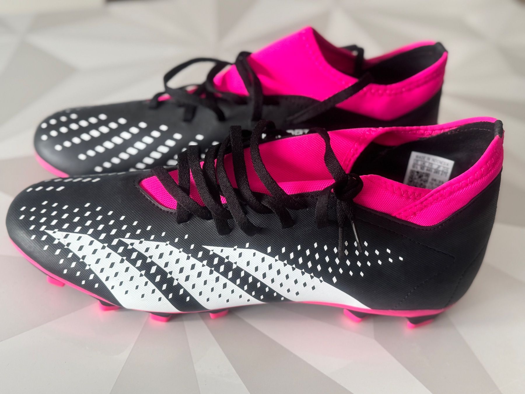 Adidas Scarpe da uomo: ADIDAS Predator – Nuovo (secondo la descrizione) da Bussigny venduto da jahipek 1