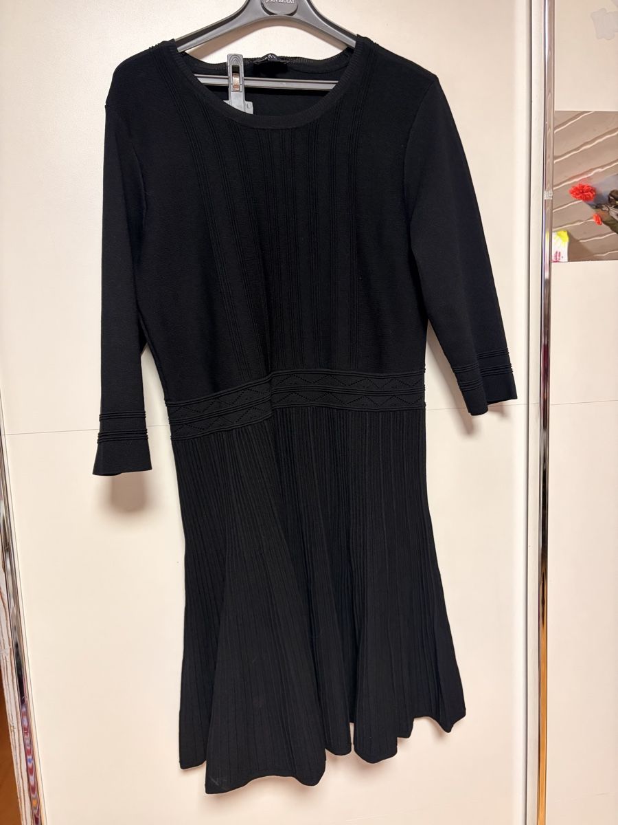 Caroll Robes: Robe Caroll  – Neuf avec emballage d'origine à Lavigny par Lea_9rxv