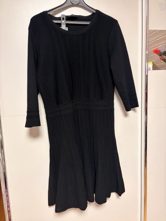 Robe Caroll 