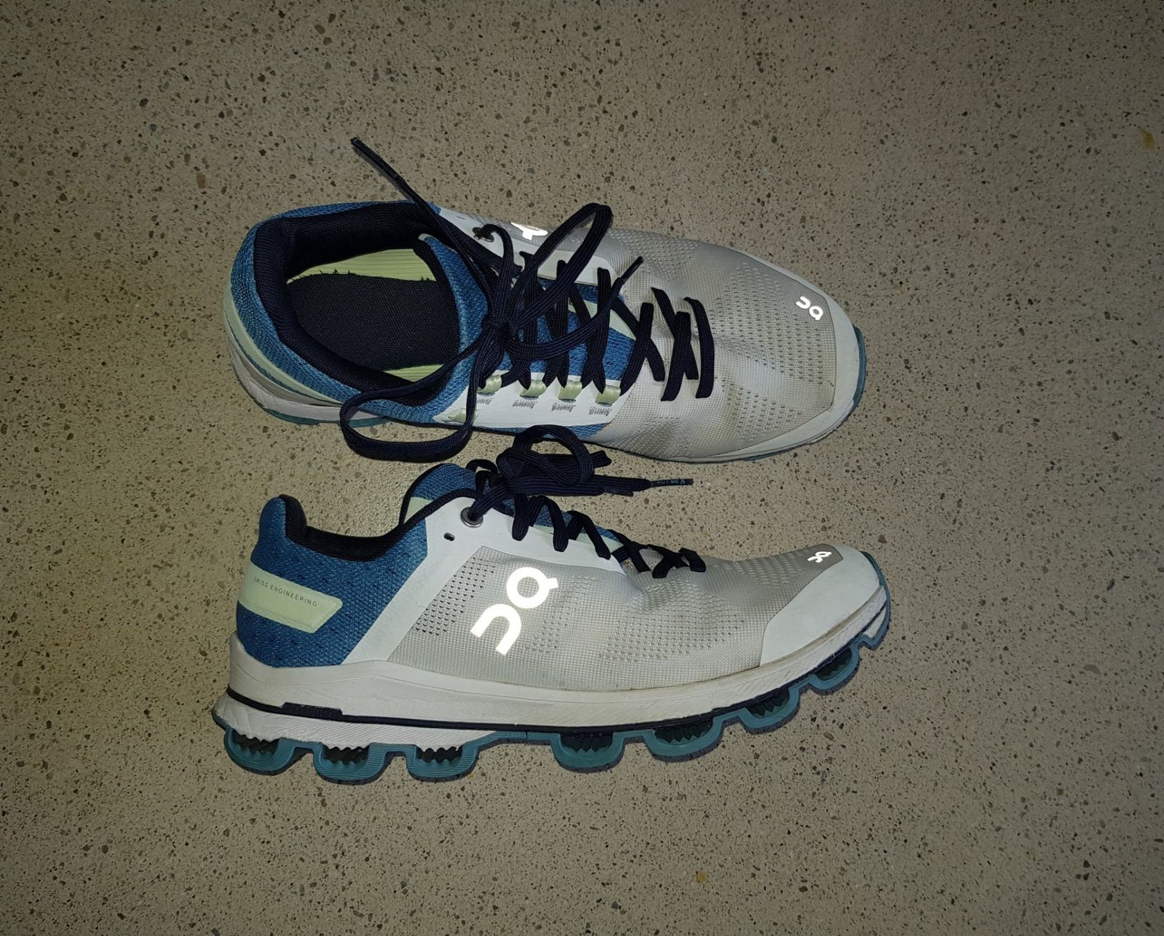 On Scarpe da uomo: On Cloudtec Laufschuh Grösse 42 – Usato da Basel venduto da fafa68 3