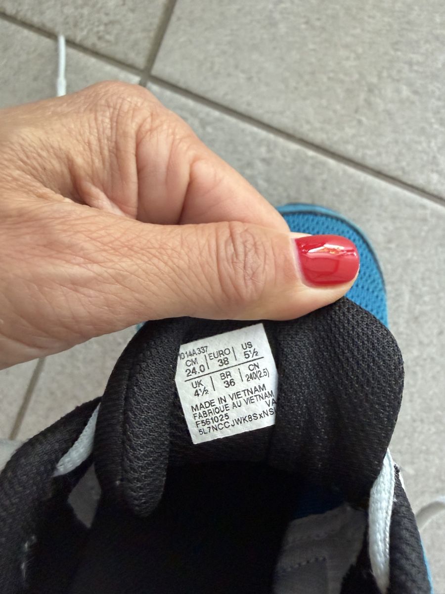 Asics Chaussures hommes: Asics sneakers size 38  – D'occasion à Herrliberg par Tubalp 3
