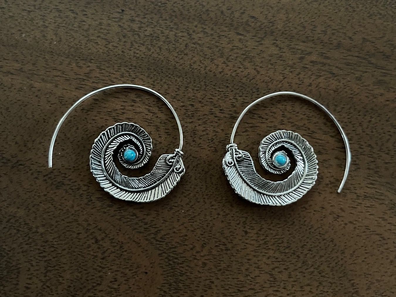 Orecchini pendenti & Orecchini a lobo: Ohrringe Feder Spirale Boho – Nuovo e nell'imballaggio originale da Gams venduto da Mariawicca 2