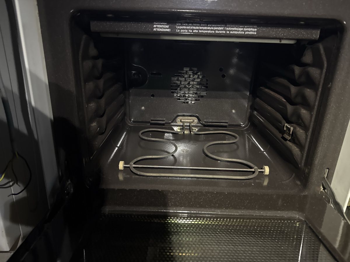 V-Zug Forni: Backofen Microbraun sl – Usato da Dietikon venduto da Frople 2