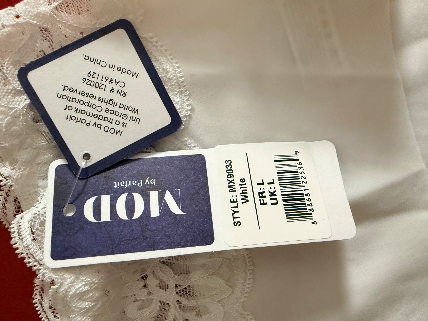 Sonstige Unterwäsche: MOD by Parfait, Slip, Grösse L, Farbe Weiss – Neu und originalverpackt aus Rudolfstetten von gst_g7xl 1