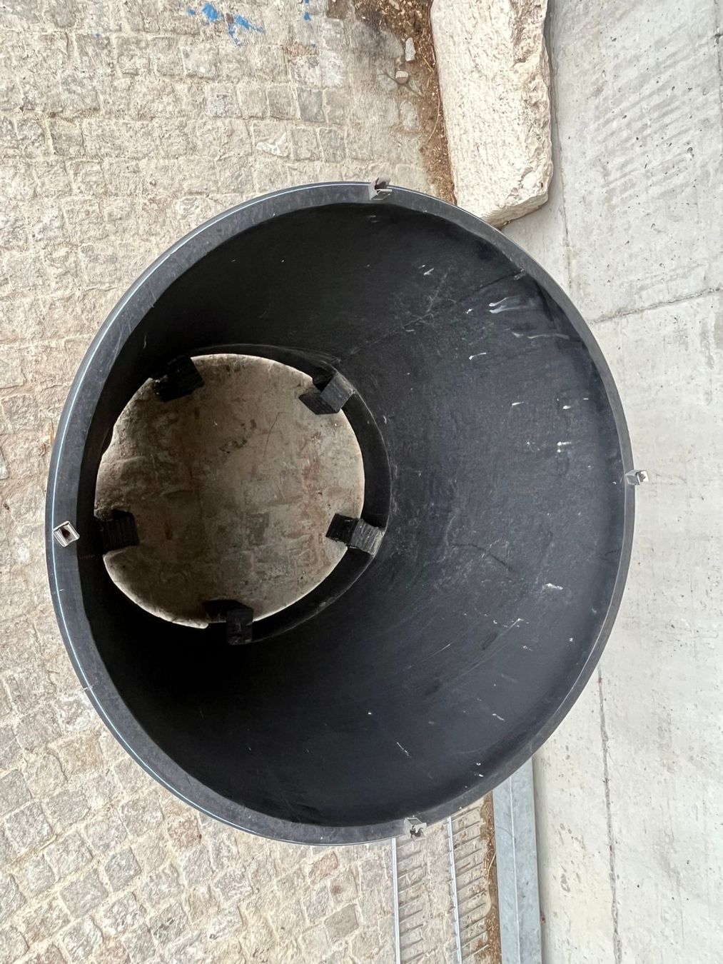 Altri elettrodomestici e apparecchi d’epoca: Abluftkanäle – Usato da Flumenthal venduto da Deere6110 1