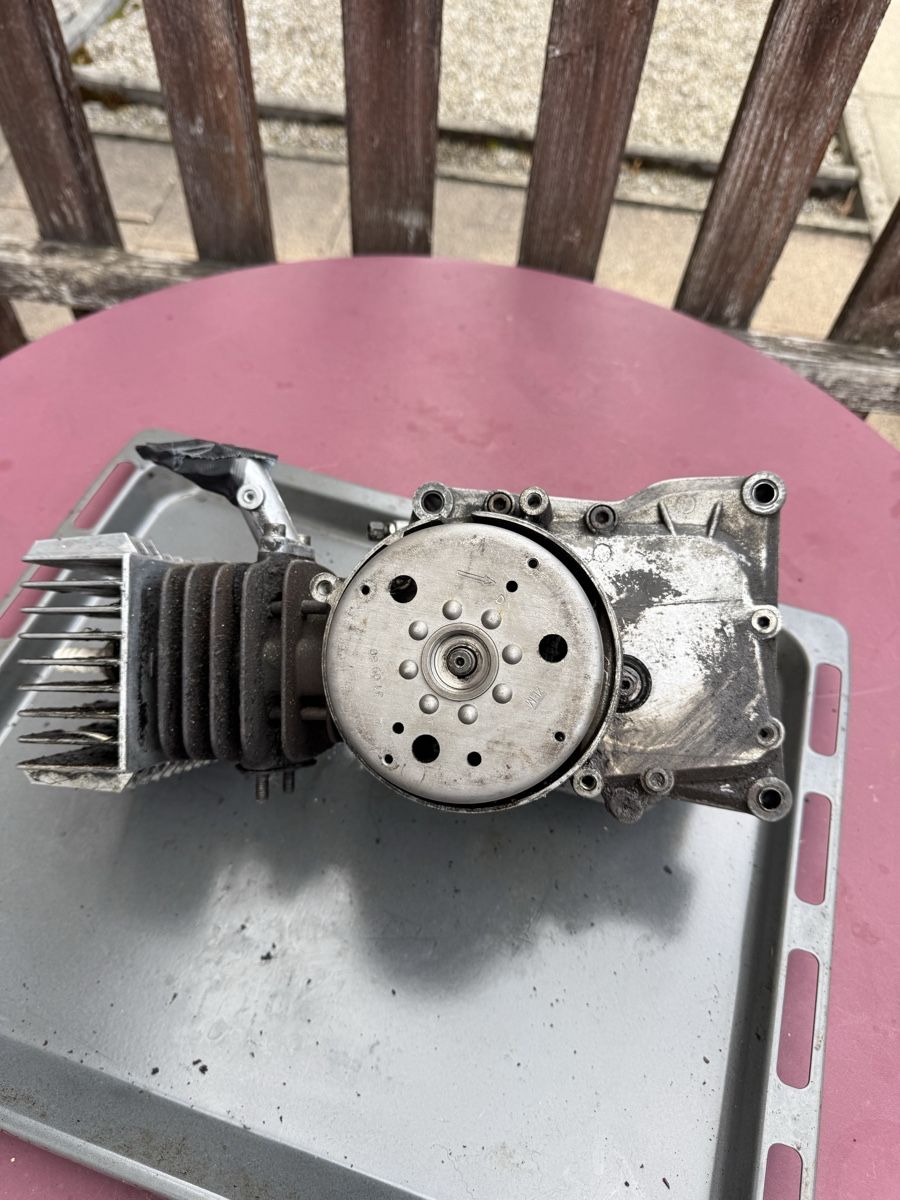 Moteurs: Motor Minarelli V1 – Défectueux à gibswil par Mtibo01 4