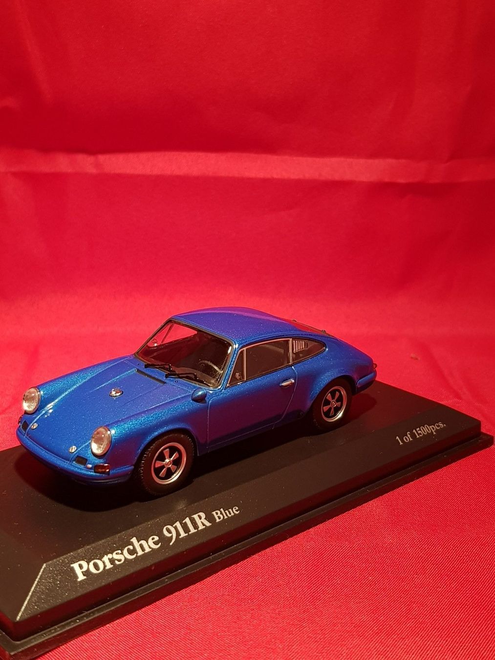 Porsche Modellautos: Porsche 911R Blue – Neu und originalverpackt aus Chézard-St-Martin von AlPat-Collections 1