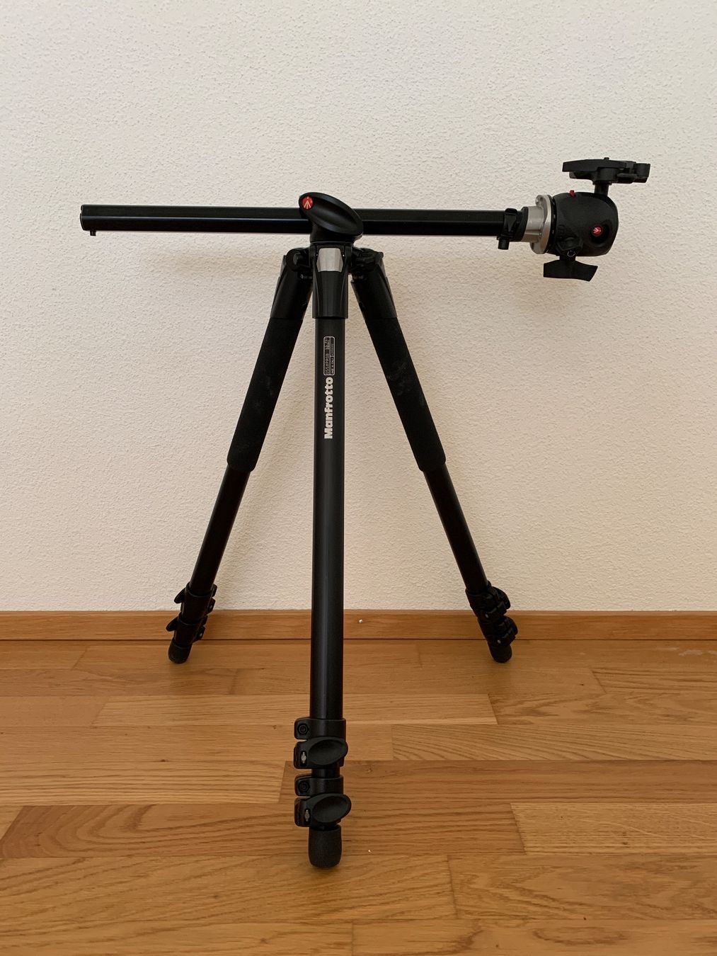 Manfrotto Stative & Stativköpfe: Stativ – Neu (gemäss Beschreibung) aus Beringen von Hummingbird007
