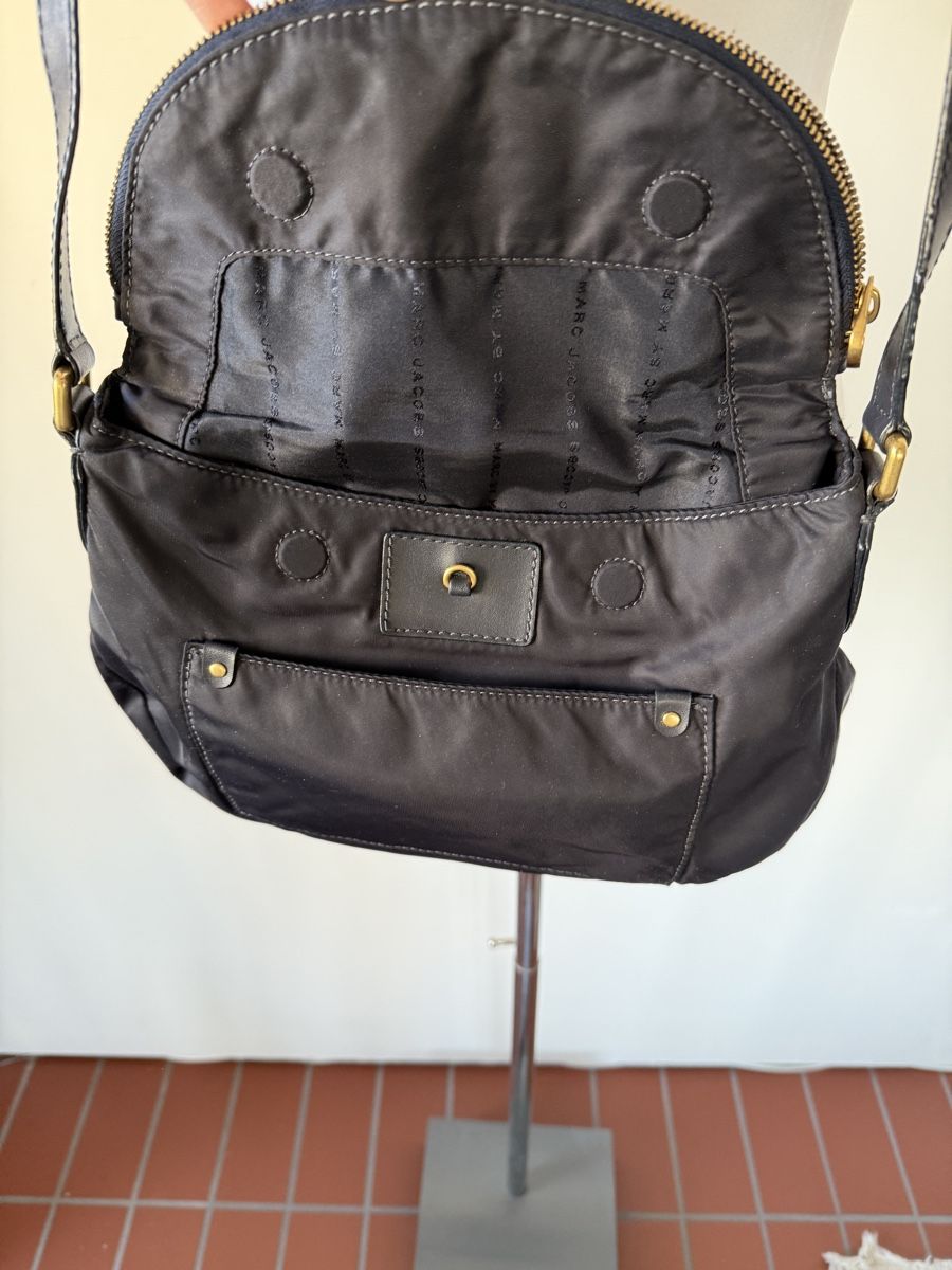 Marc Jacobs Borse da donna: Marc by Marc Jacobs Umhängetasche Nylon schwarz – Usato da Zürich venduto da JOD213 2