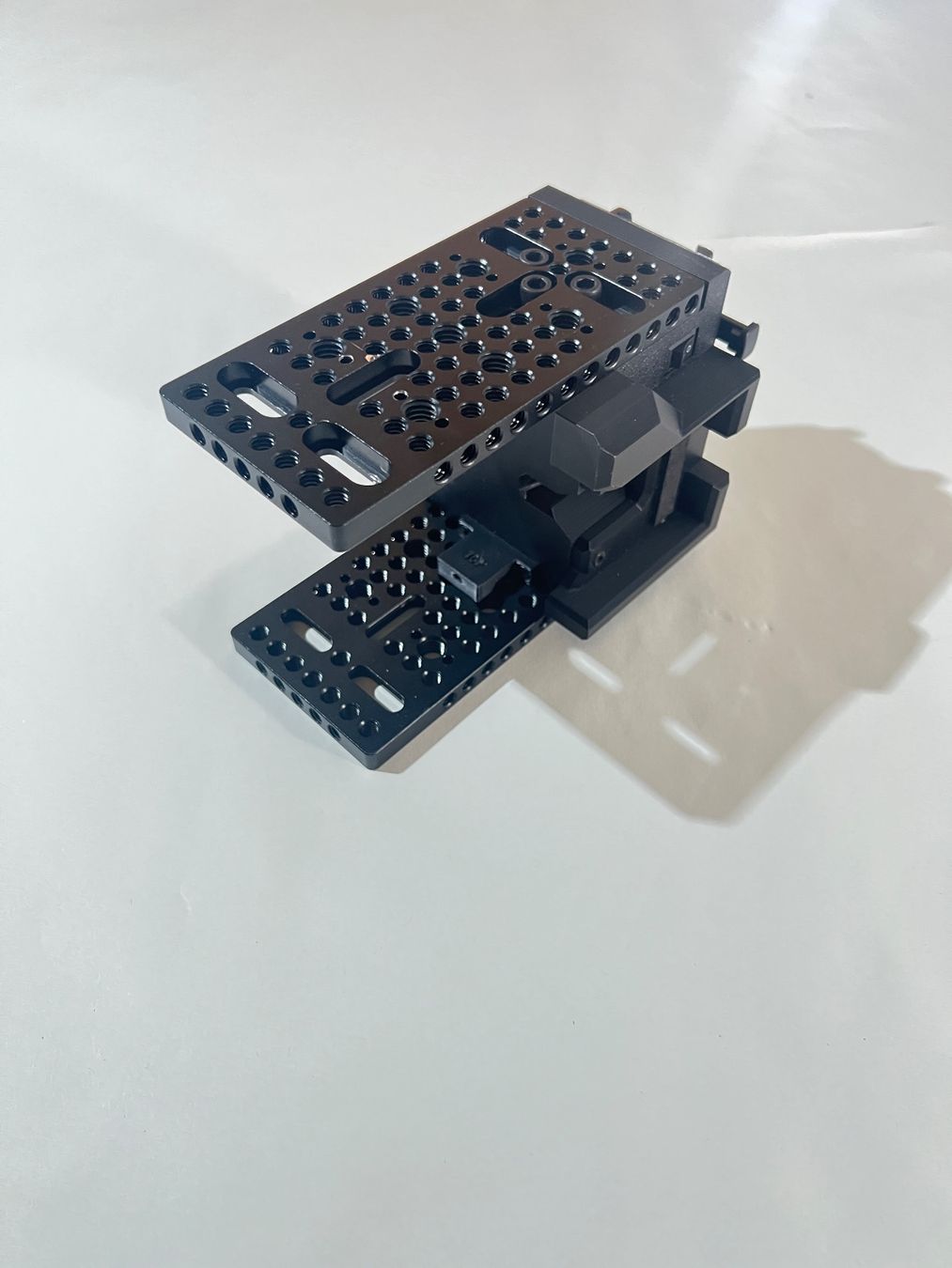 Camcorder: FusionRig Cineback – Module d'extension caméra V-Mount/D-Tap – Gebraucht aus Genève von H-Prod.ch 3