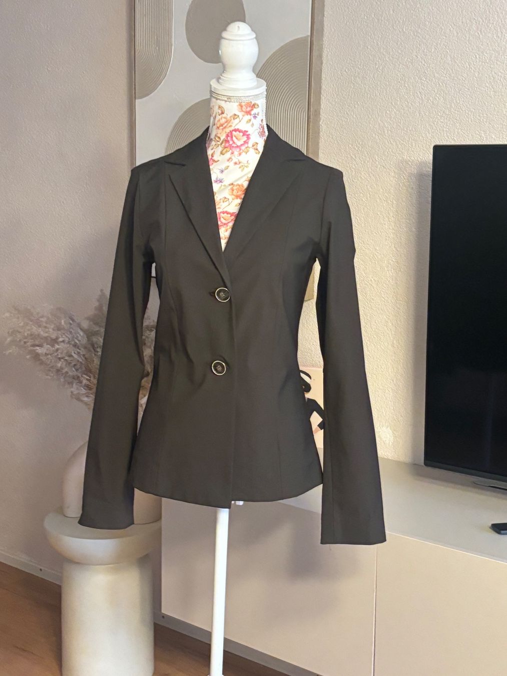 Giacche: Magdalena Ernst Blazer – Usato da St. Margrethen SG venduto da dijanaO 3