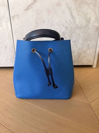 Louis Vuitton NeoNoe Tasche BB Epi Leder Blau  wie neu 