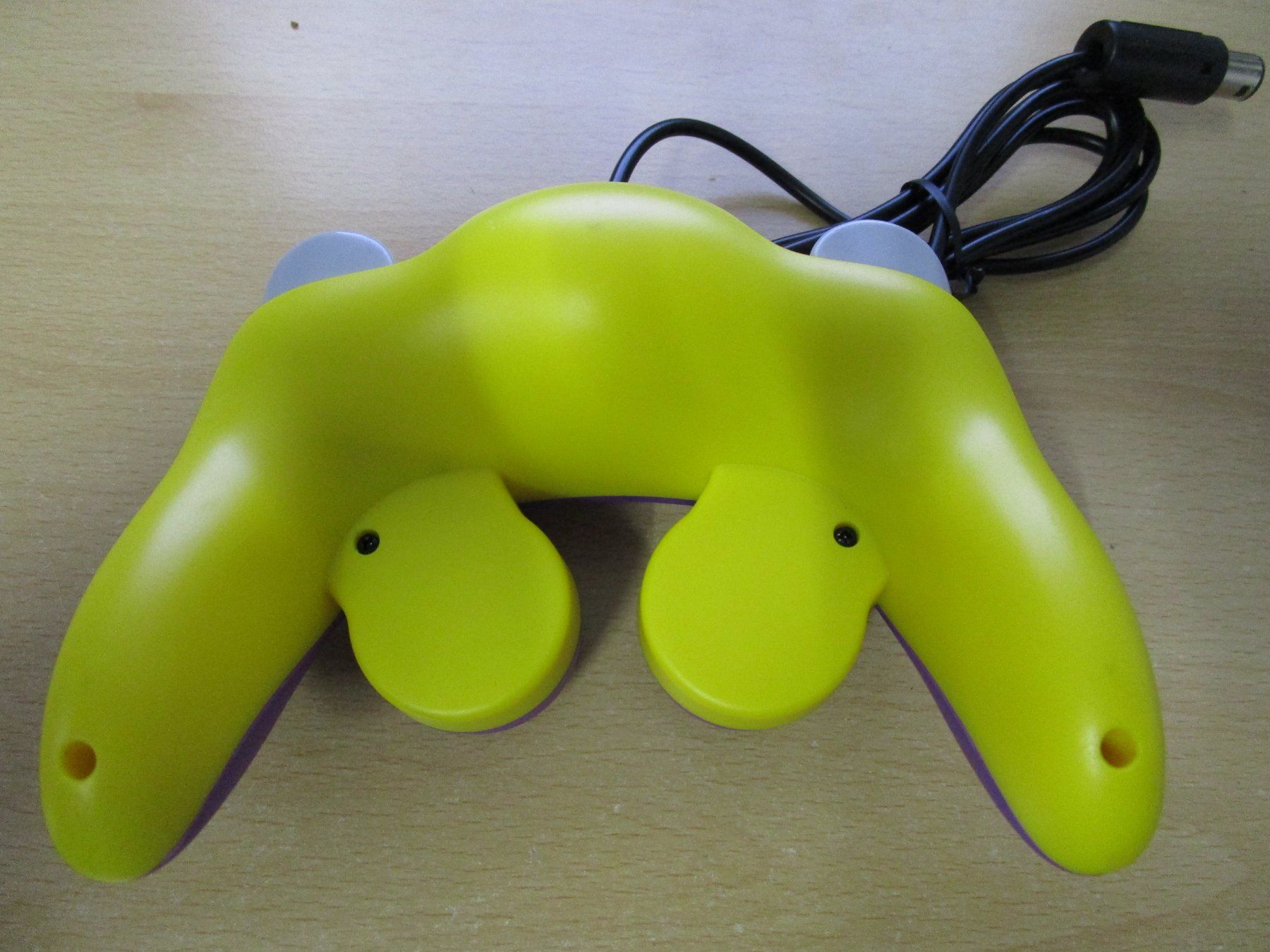Controller: Game Cube Controller Joypad Wario purple yellow violett/gelb – Nuovo (secondo la descrizione) da Goldau venduto da agestuffer 2