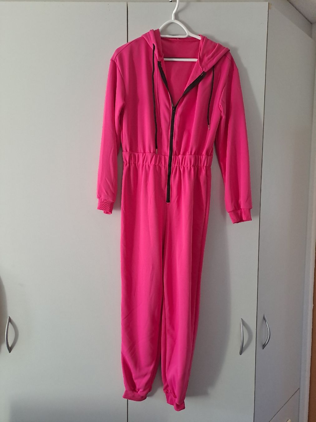 Tute: schöner Jumpsuit Gr. M – Usato da Untersiggenthal venduto da Zehni8