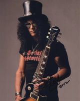 SLASH - *GUNS N ROSES* - handsigniert (20 x 25 cm) mit COA
