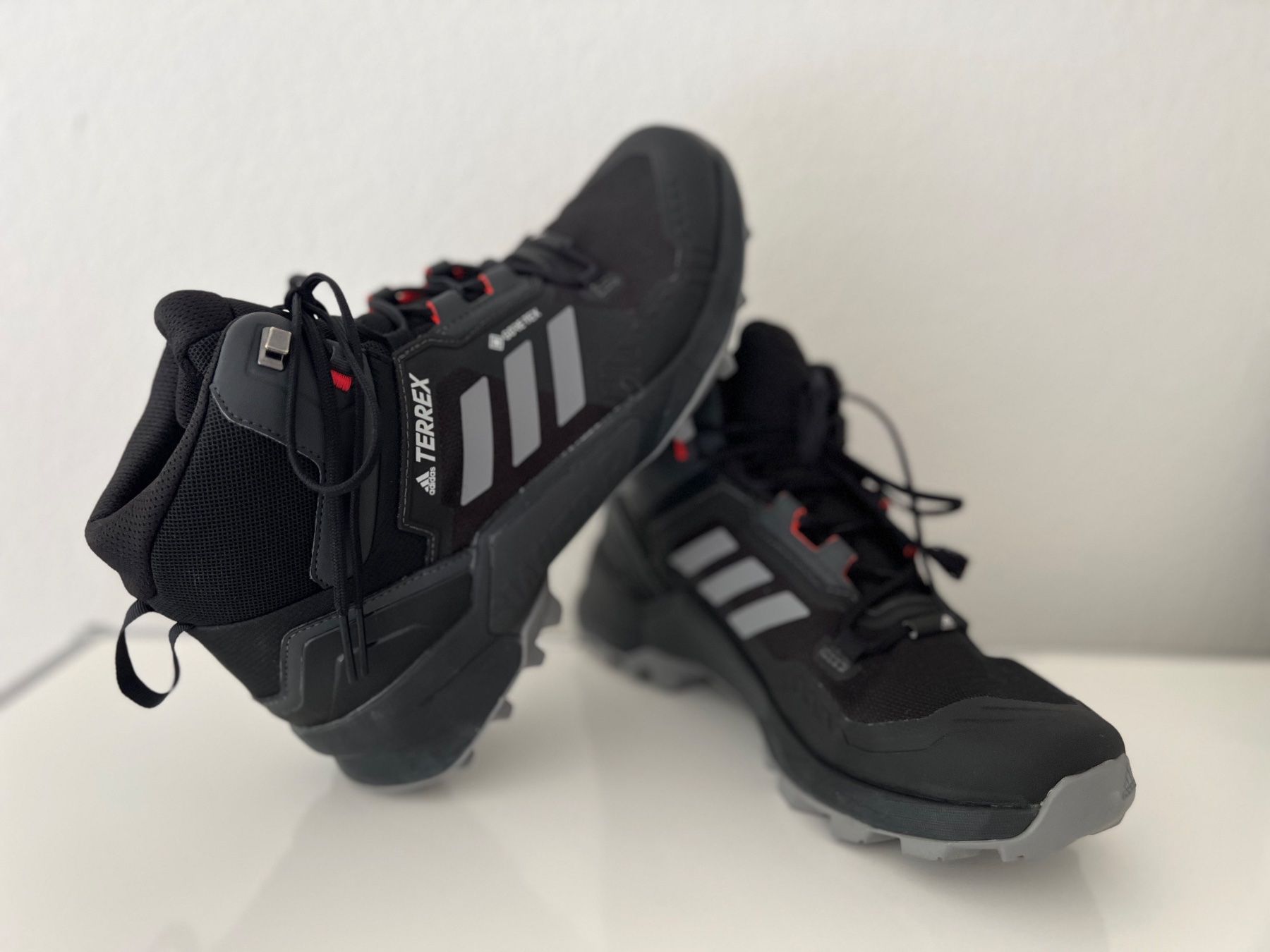 Adidas Scarpe da uomo: Wander-/Freizeit-Schuh, Adidas TERREX Skychaser XT Mid GTX – Usato da zürich venduto da mm-swiss 3