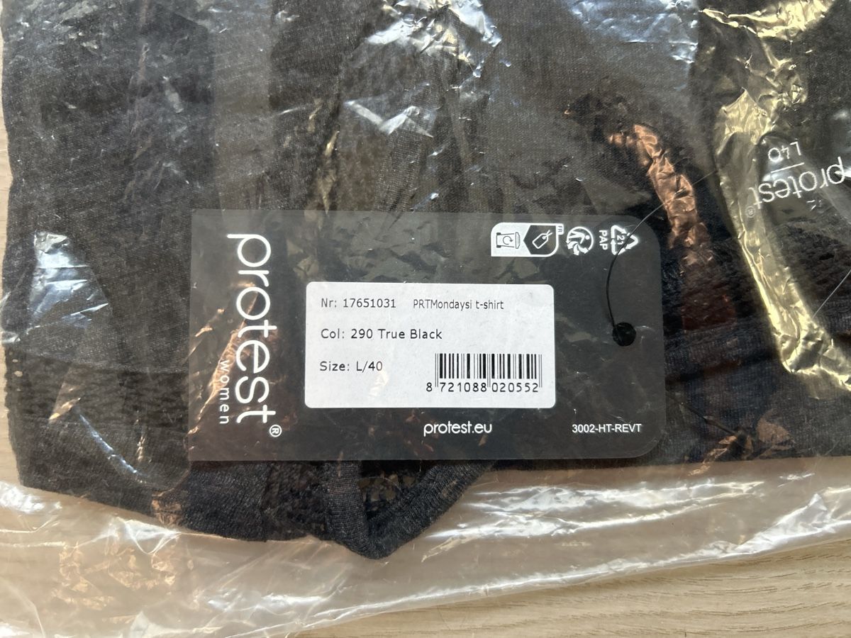 T-shirt: Protest Damen T-Shirt Gr. L NEU – Nuovo e nell'imballaggio originale da Schüpfen venduto da sportlehrer 3