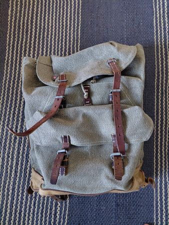 Nilitärrucksack in Top-Zustand
