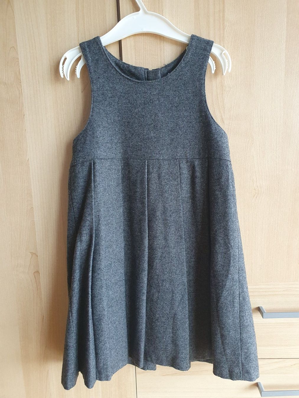 H&M Kleider & Röcke: NEU warmes Kleid Gr. 110 – Neu (gemäss Beschreibung) aus Villars-sur-Glâne von richardette