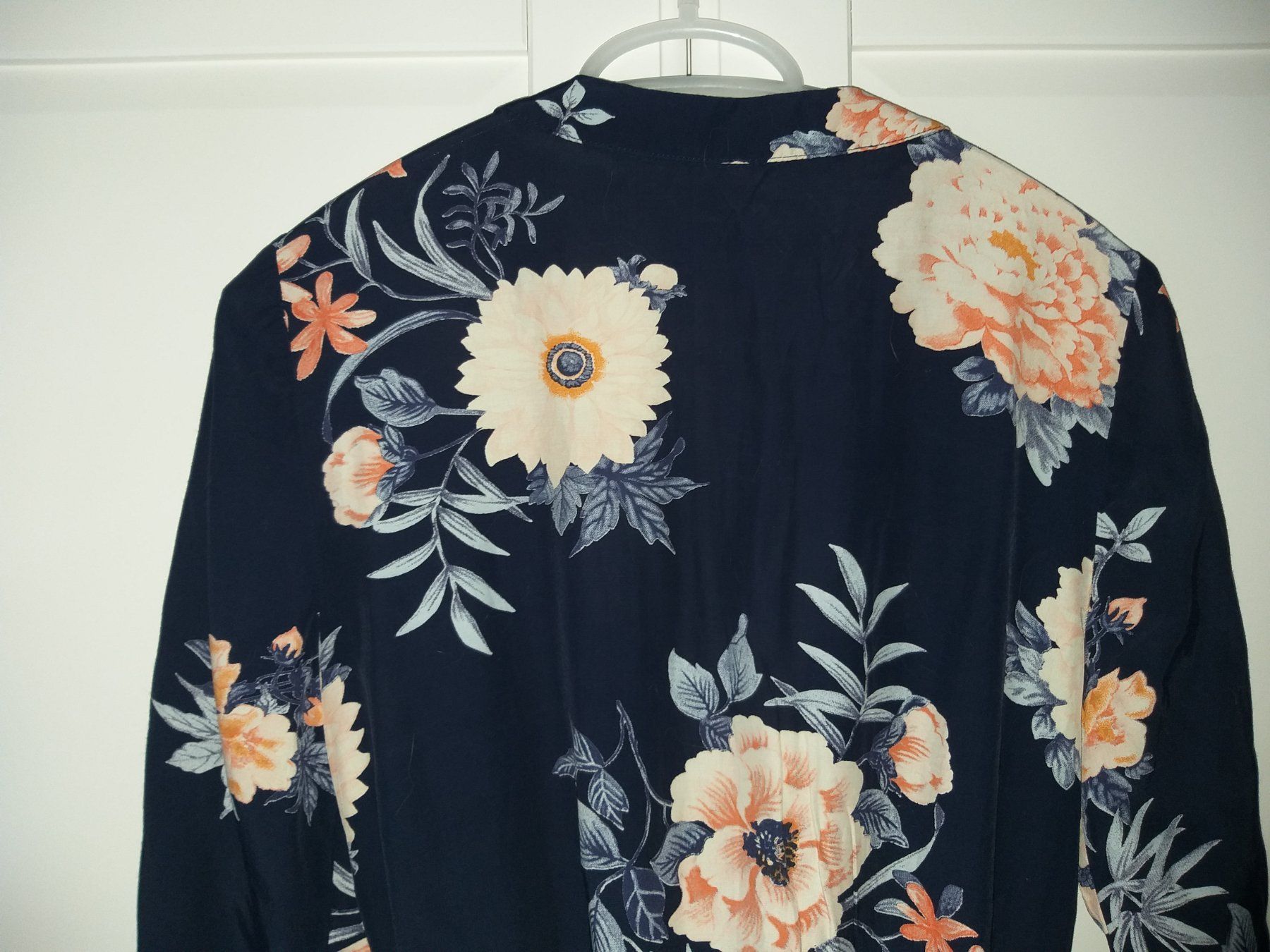 Nafnaf Kleider: NAF NAF  Robe / Kleid  Taille / Grosse 36 CH.... – Gebraucht aus Cossonay-ville von Super-Price-Quality 4
